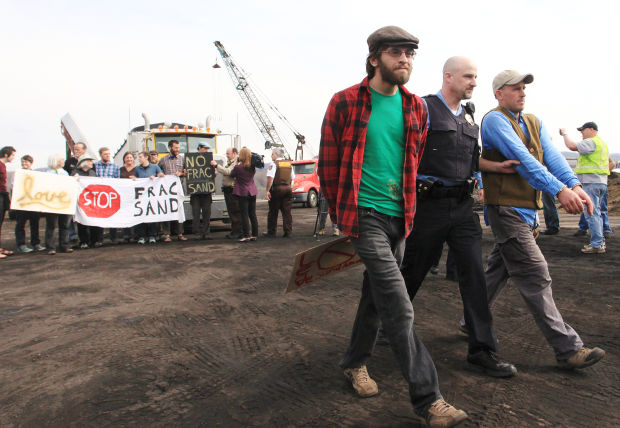 Frac Protest
